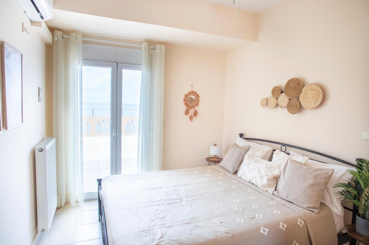 Thea - Rooftop Seaview Jacuzzi *