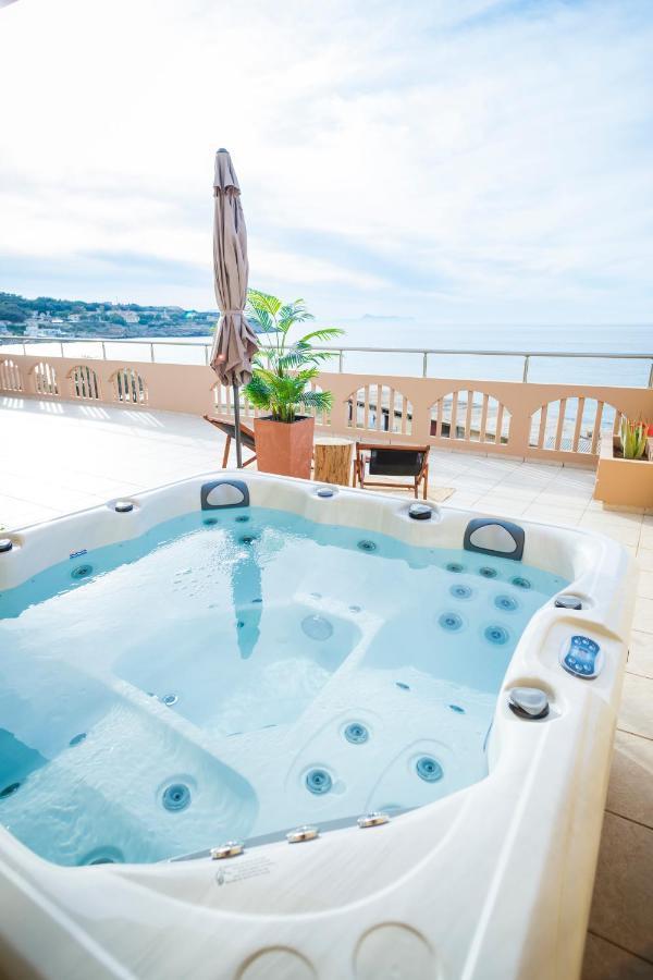 Thea - Rooftop Seaview Jacuzzi Rethymno (Crete)