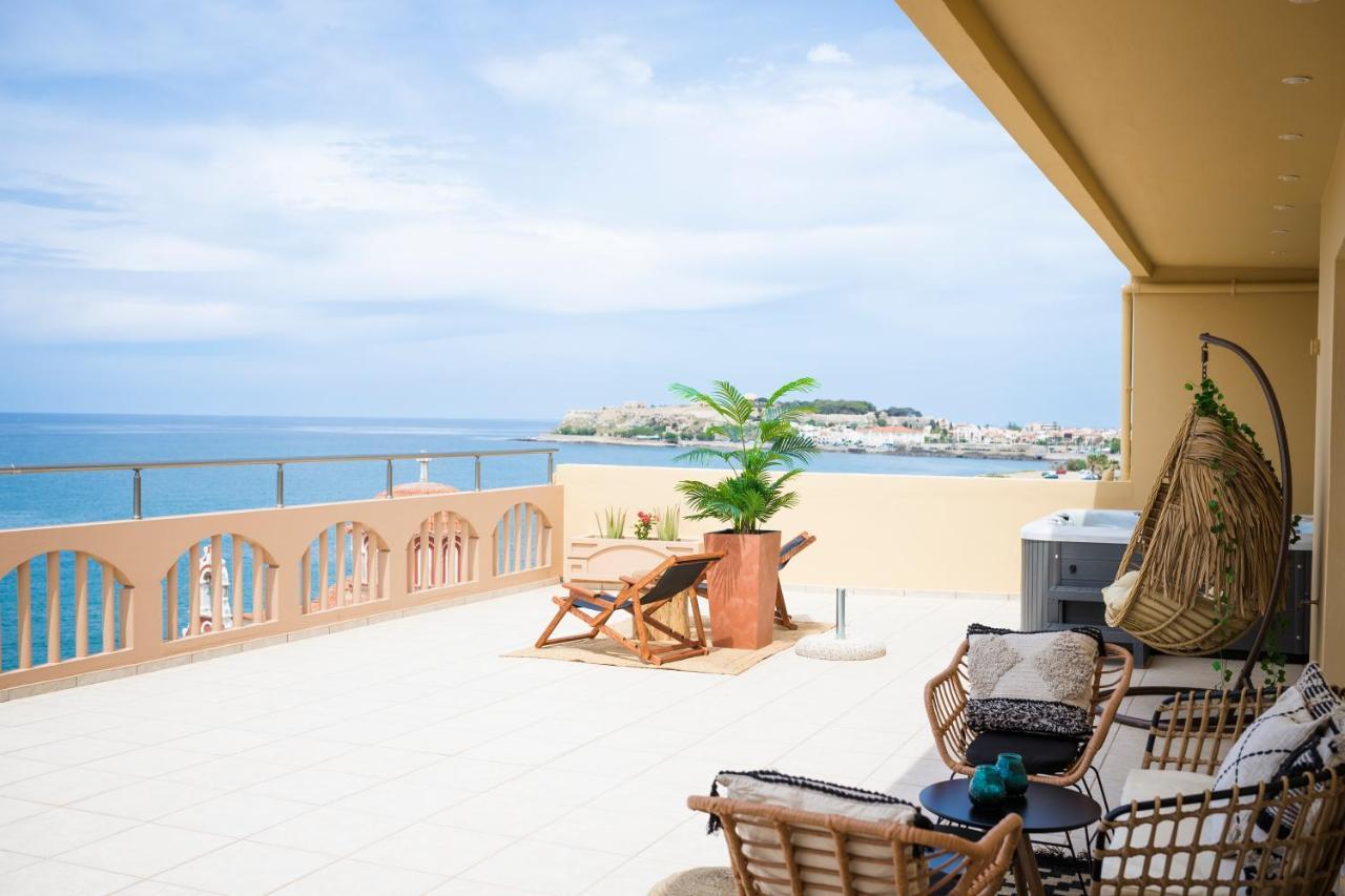 Thea - Rooftop Seaview Jacuzzi Apartment *