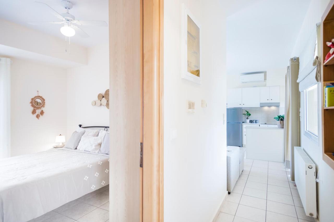 Thea - Rooftop Seaview Jacuzzi Apartment